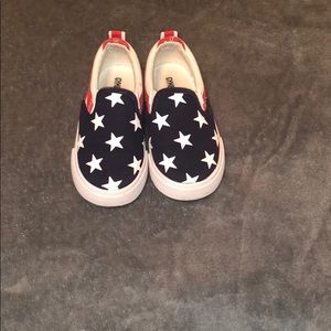 Gymboree size 7 Red white and blue slip on shoes